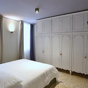  Apartment Arsenale 3880